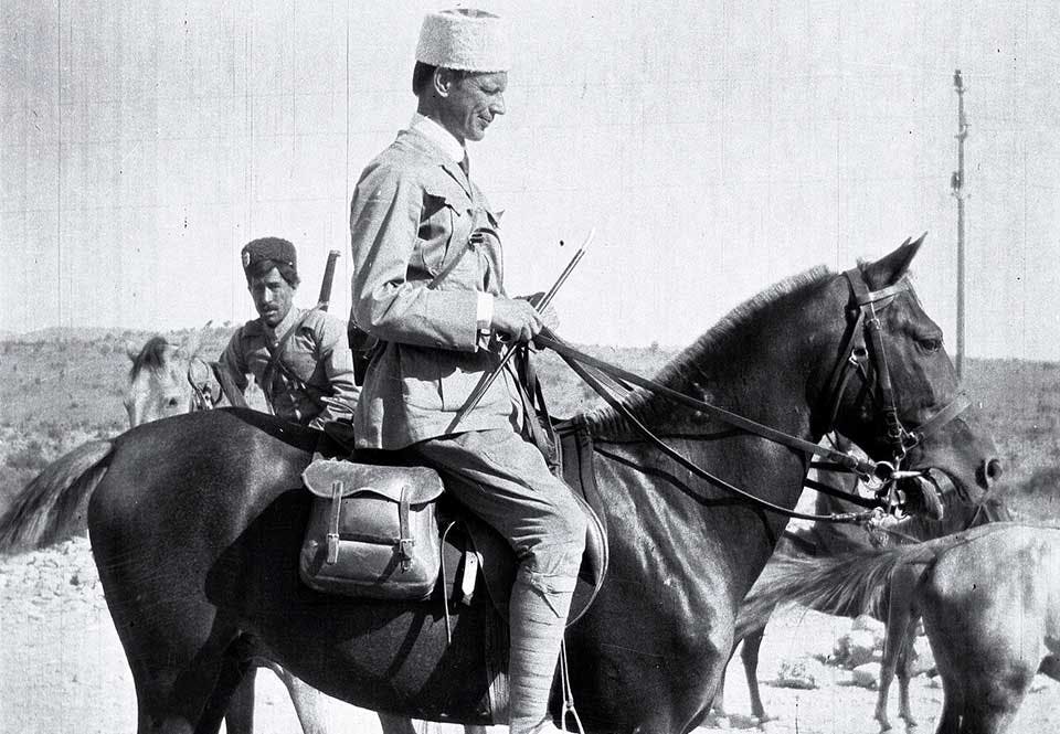 harald lundberg Harald Lundberg till häst.